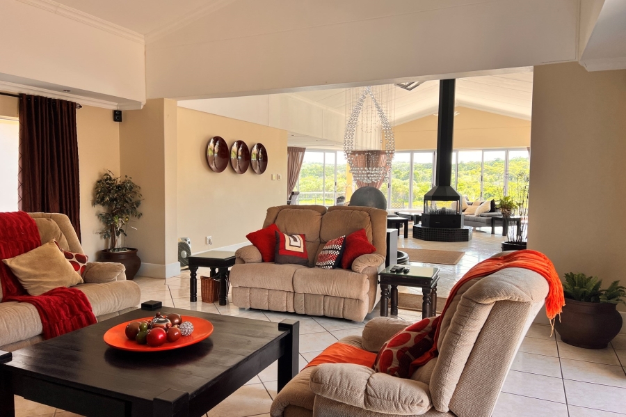 5 Bedroom Property for Sale in East London Rural Eastern Cape